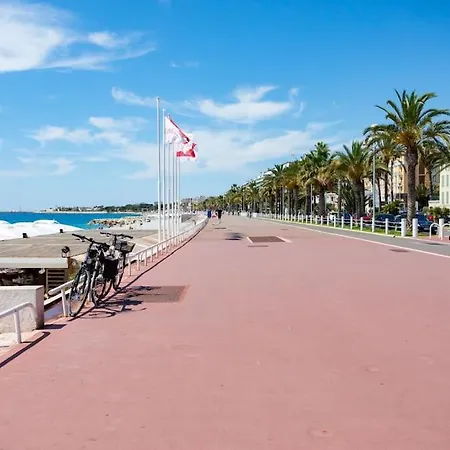 شقة #43 Design Terrace Ac Wifi Sea View 1min